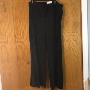 🆕Serra - Women's pleated style wide leg pants  Size XL